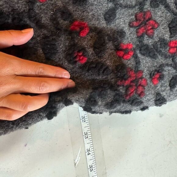 Jperico Women's Floral Wool Blend Cardigan Poncho Sweater Gray Red One Size - Picture 6 of 8
